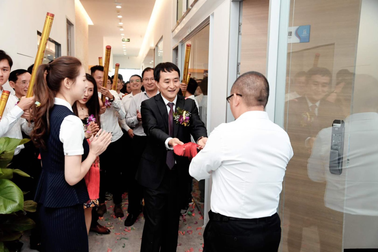 1541758283317037148.jpg 8.jpg