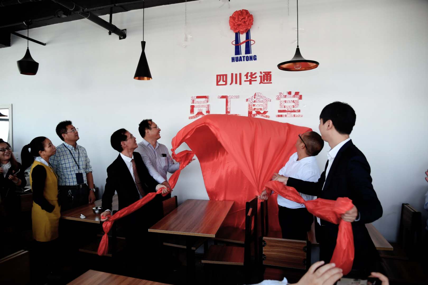 1541758351640011044.jpg 10.jpg